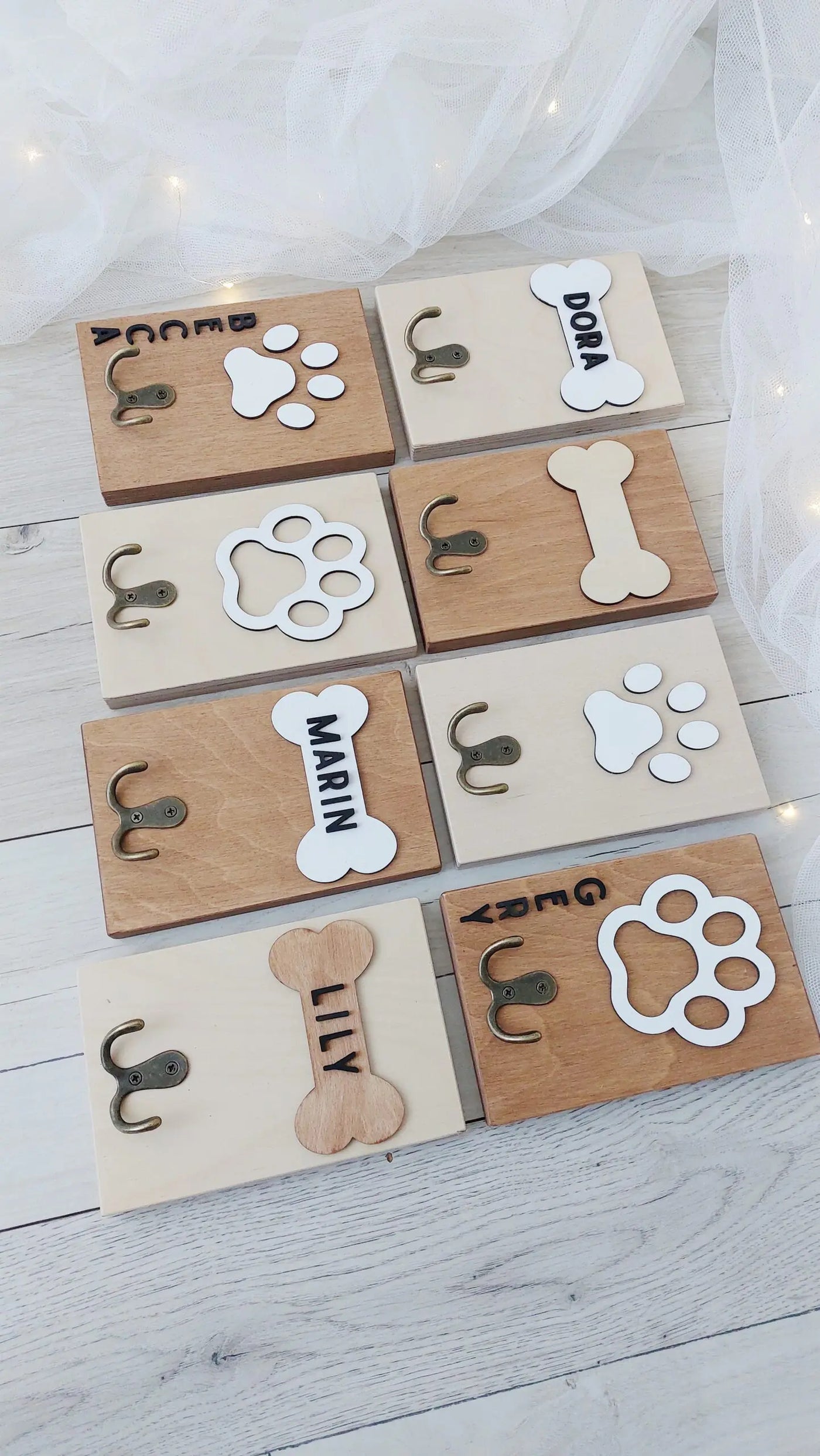 HealthyDog Betty Woof Leinengarderobe