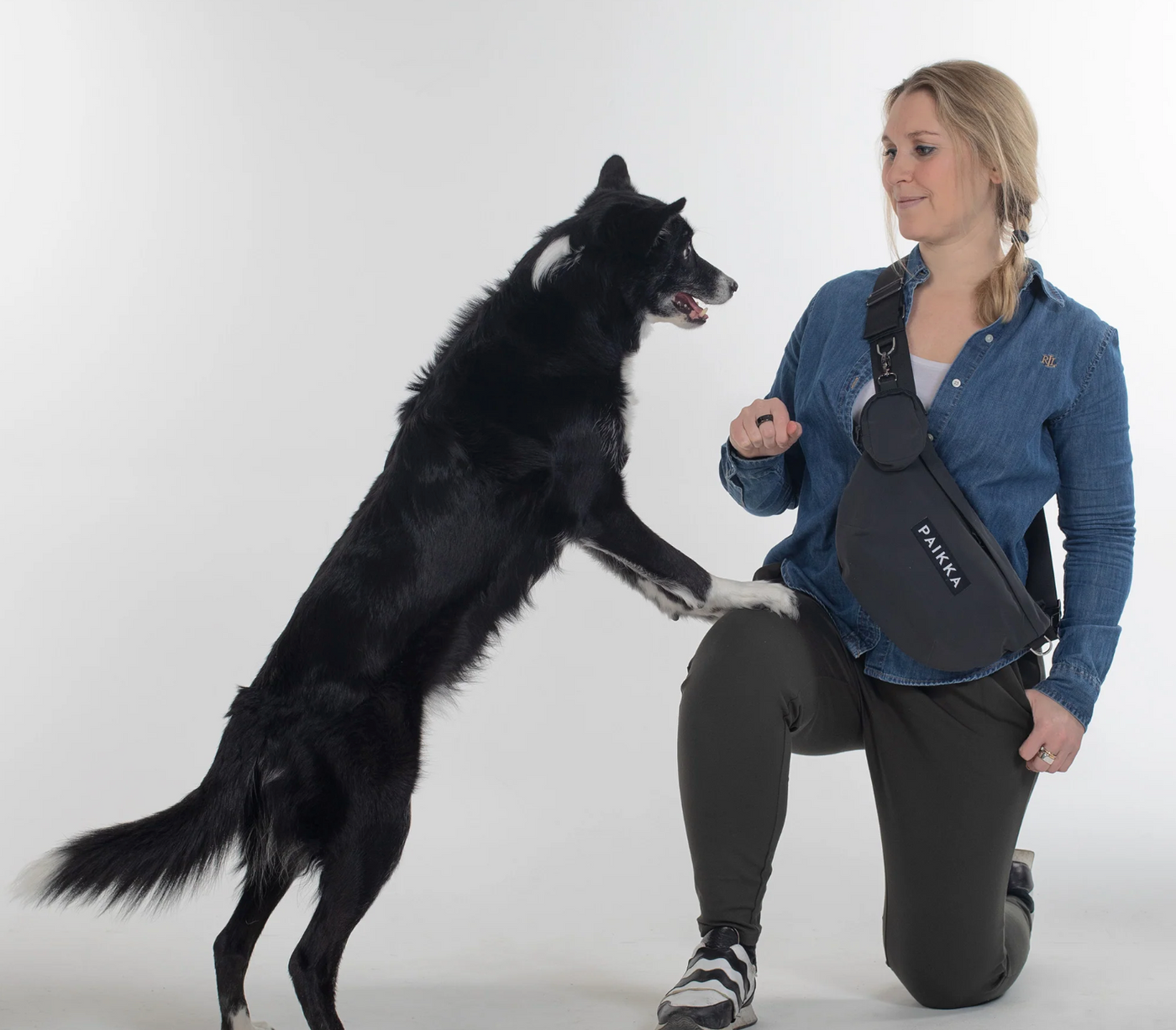 HealthyDog PAIKKA Leckerlitasche "schwarz" leuchtend