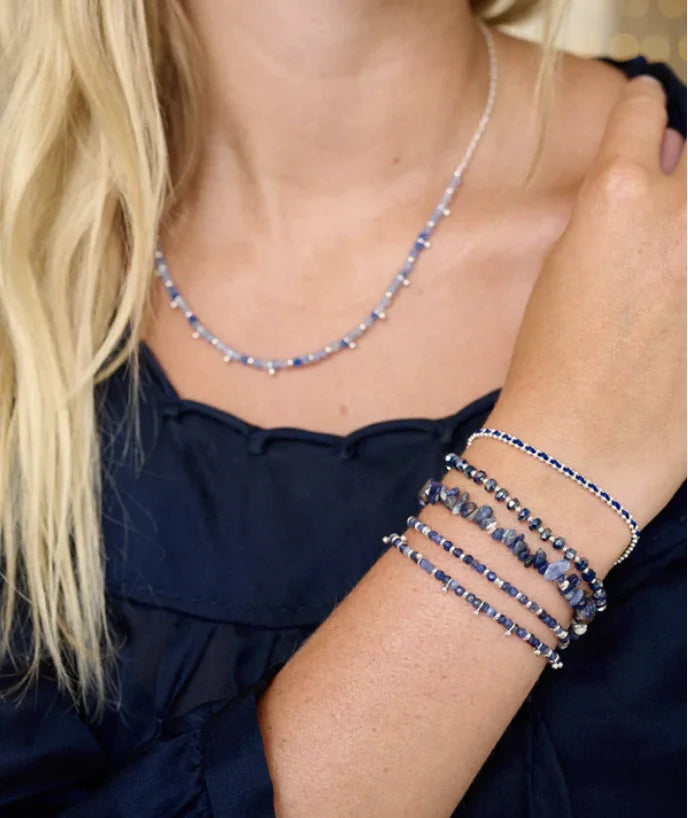 HealthyDog Boho Betty "Kadavu Denim" Sodalith - & Silberarmband Set