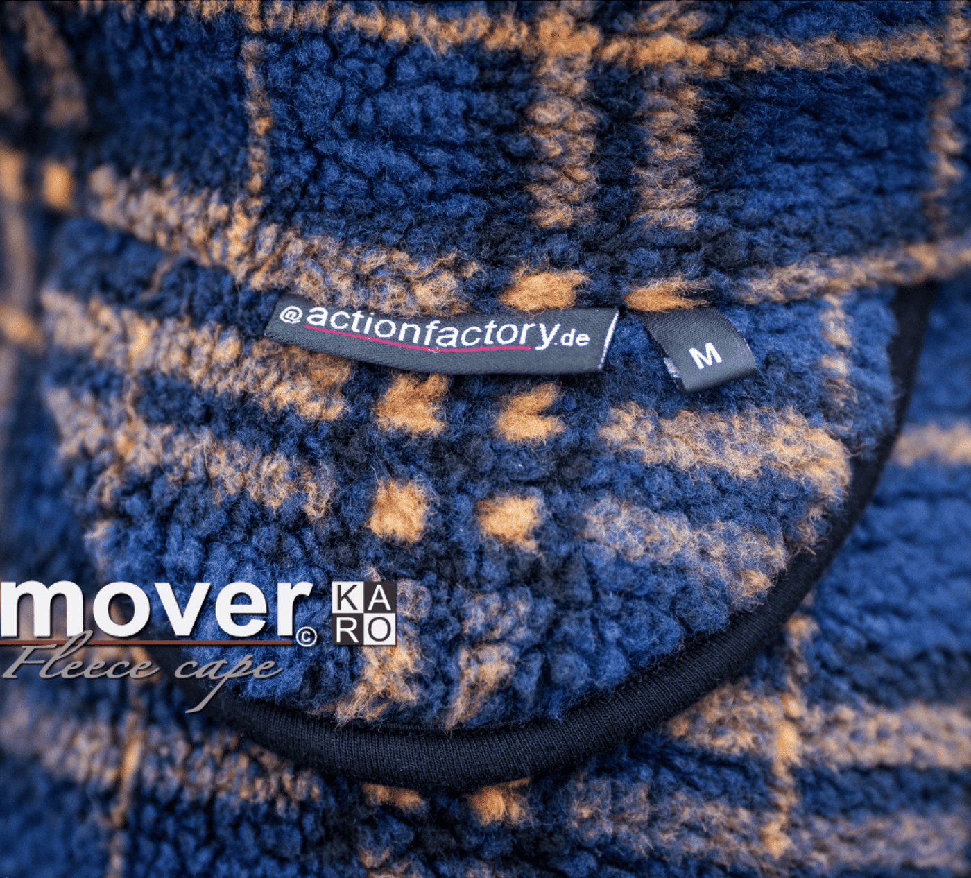 HealthyDog actionfactory warmover fleece cape karo