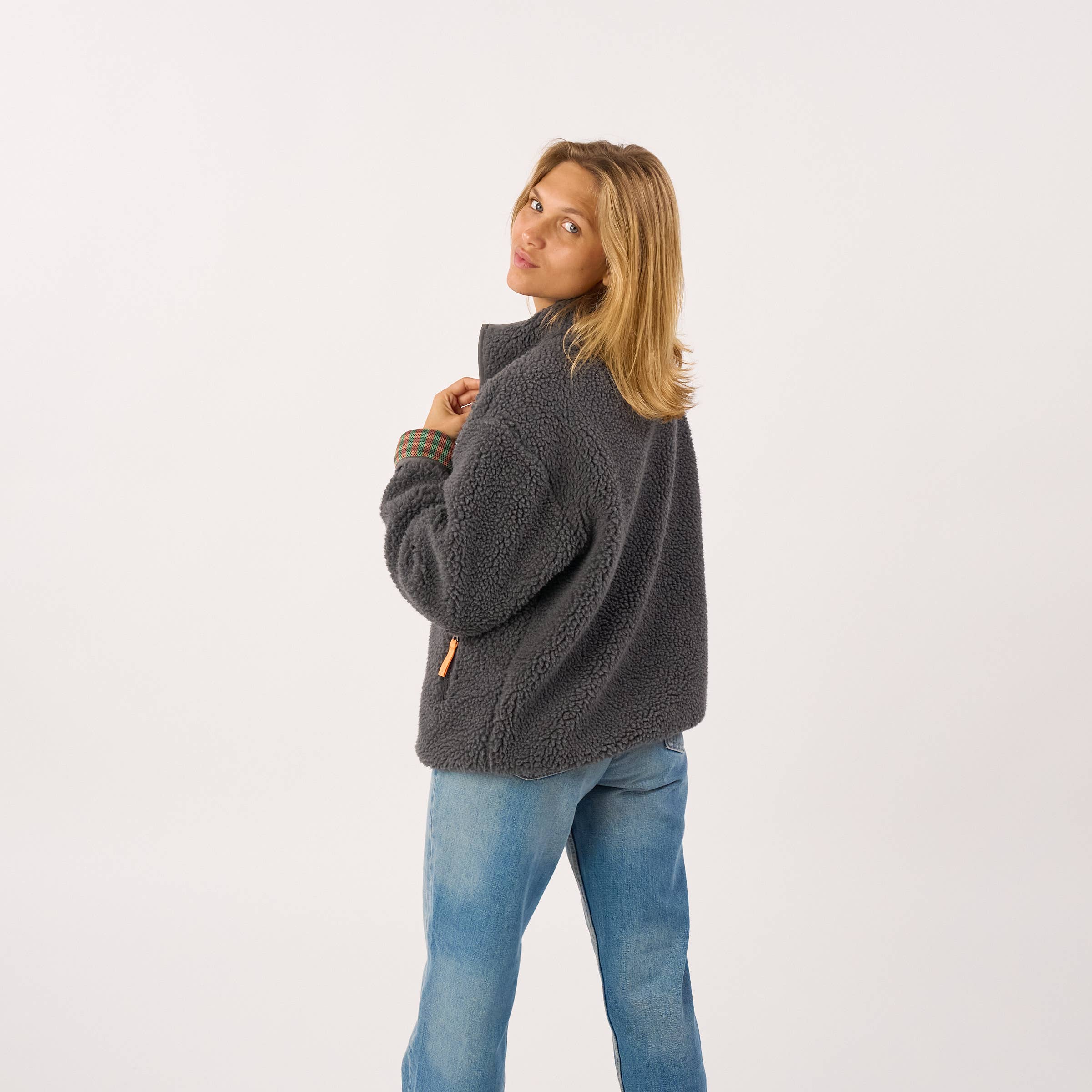 BILLYBELT Damenjacke aus Sherpa mit Reissverschluss und langen Ärmeln "grau"