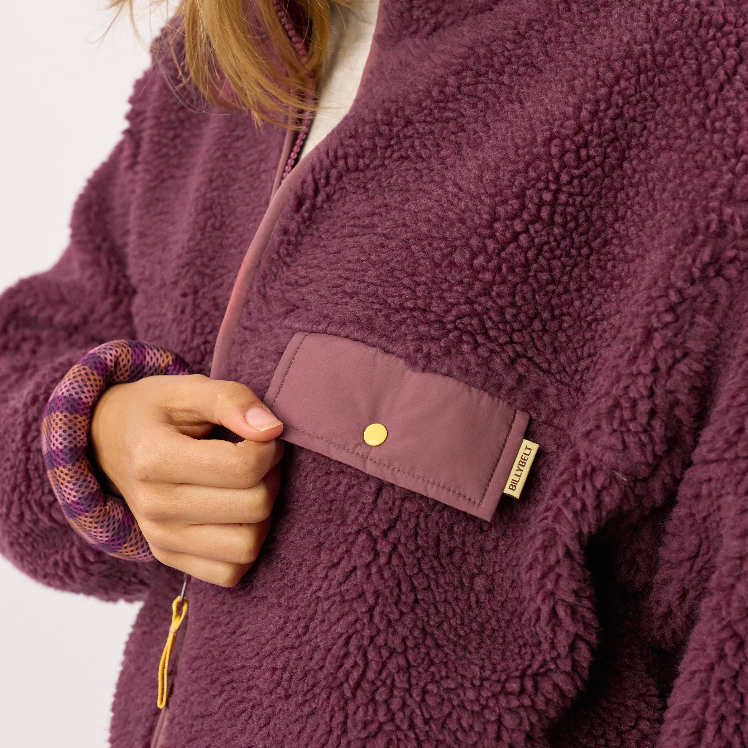 BILLYBELT Damenjacke aus Sherpa mit Reissverschluss und langen Ärmeln "pflaume"