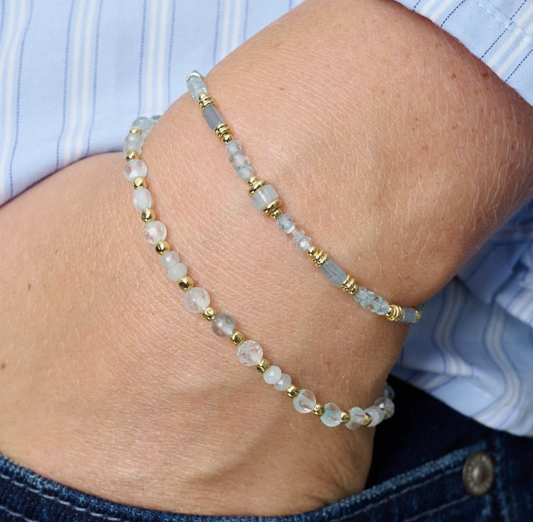 Boho Betty Blautopas- und Gold-Freundschaftsarmband