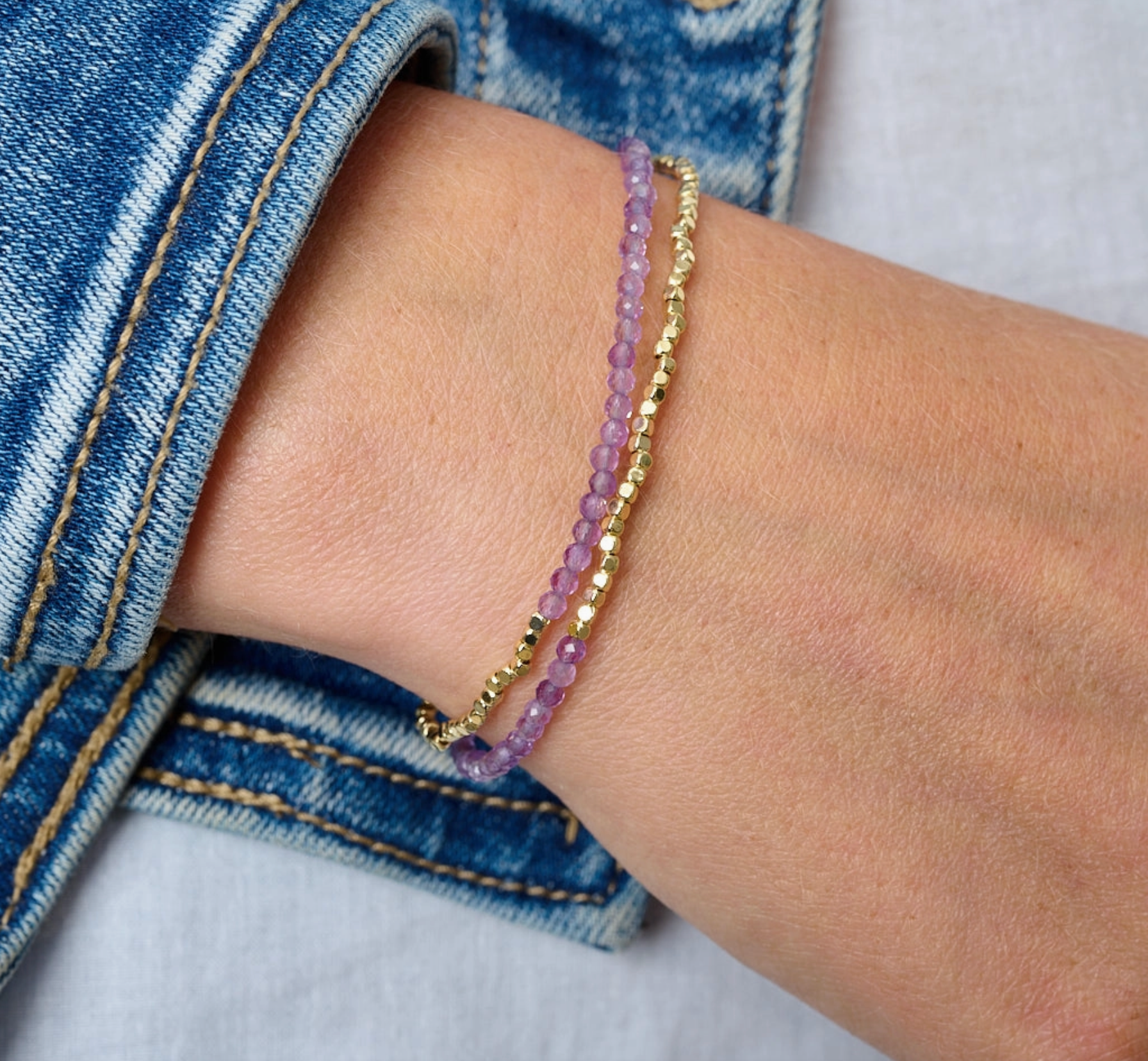 Boho Betty Gold- und Amethyst-Doppelstrang Armband
