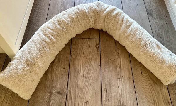 HealthyDog ammi for Dogs Kuschelwurst Hund Hermelin beige